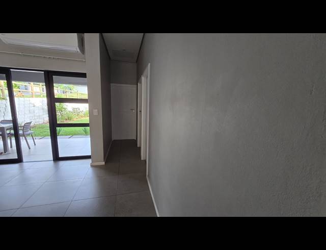 3 BEDROOM SECTIONAL TITLE TO LET IN PALM LAKES ESTATE